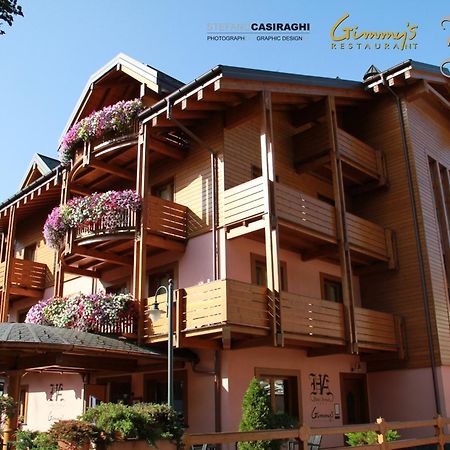 Hotel Arisch Aprica Bagian luar foto